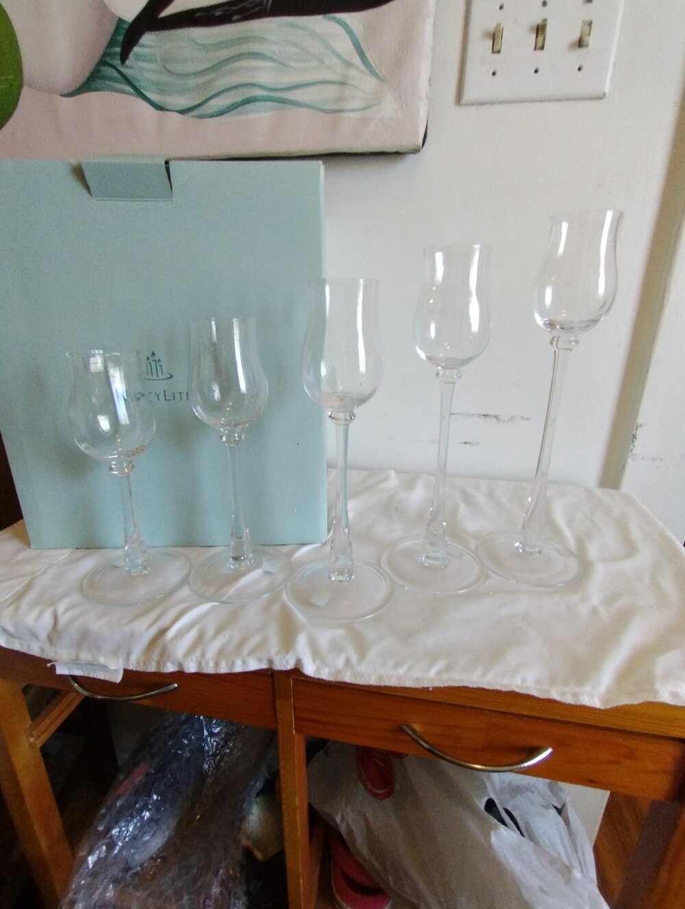 Party Lite #9215 Elegance Stemmed Votive Holder Quintet